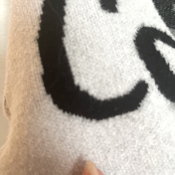 Stylish Gray and Black Women's Top - Picture 2 of 3